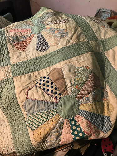 20230503-quilt 2 (1).jpg